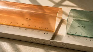 Two translucent calendar canopies end and begin on different dates, leaving an exposed interval between employer and replacement coverage.